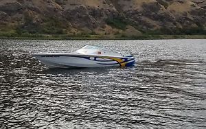 2000 Velocity 280 28' offshore boat estate sale