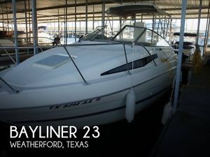 1998 Bayliner 23