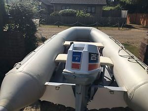 RIB rigid inflatable, evenrude 25hp, trailer, cover, tank