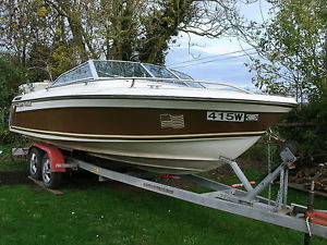 19ft Crestliner Crusader with Mercruiser 3.7L inboard (Trailer Included)
