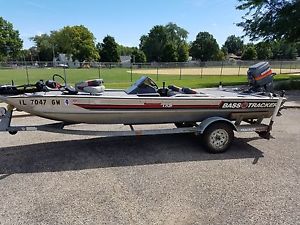1988 Bass Tracker TXS 175
