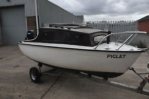 Cabin Cruiser