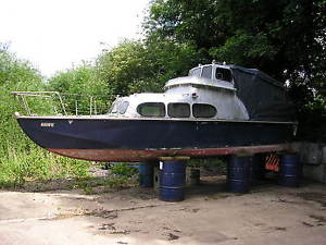 CLASSIC BOAT ALBATROSS SPORTS CRUISER
