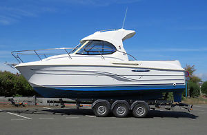 2007 BENETEAU ANTARES  7 PILOTHOUSE SPORTS CRUISER / FAST FISHER