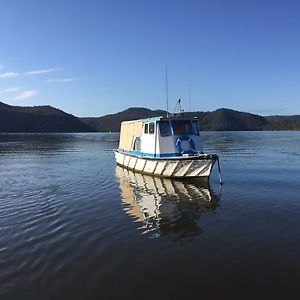 Timber Day Boat