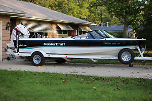 1993 Mastercraft Barefoot 200