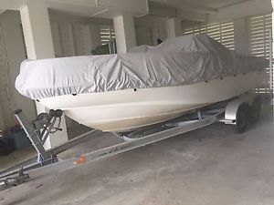 1996 Boston Whaler Dauntless