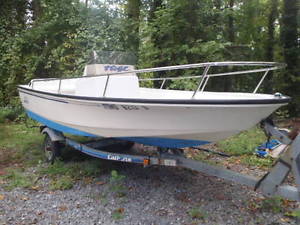 1993 Boston Whaler Rage