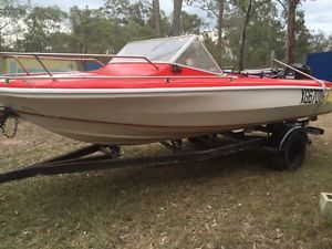 17ft ski / fishing boat, 115hp motor, trailer