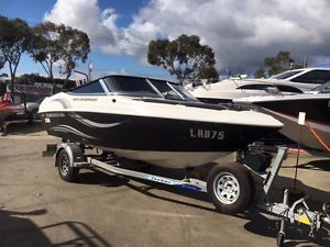 2008 Whitley 1800 Clearwater Bow rider