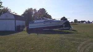 1989 Bayliner 2655 Sunbridge