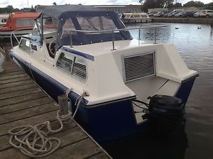 22ft AFT CABIN 4/5 BERTH CABIN CRUISER,10hp OUTBOARD ENGINE,NORFOLK BROADS,VGC