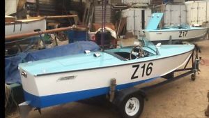 Albatross mk3 runaround. vintage aluminium speedboat.