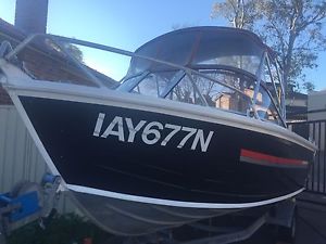 Aluminium Boat STACER 475 BAYMASTER SPORTS Great Family Boat FULL 12 Months Rego