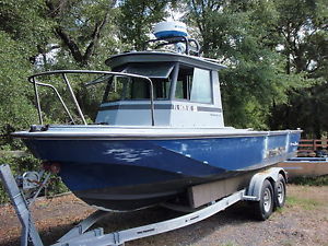 1984 Boston Whaler Frontier