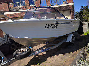 1996 Quintrex Seabreeze Aluminum Hull 70hp Johnson image 1