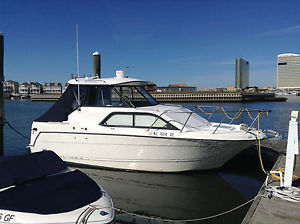 2005 BAYLINER 242 CLASSIC CRUISER