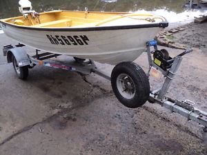 SAVAGE ALLUMINIUM TINNY 9.9 JOHNSON OUTBOARD NEW LED GAL BOAT TRAILER COMPLETE