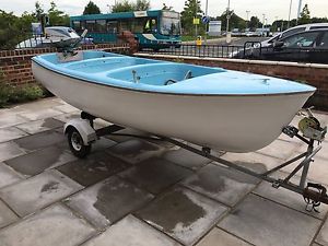 GRP Passanger Day Boat