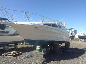 Bayliner 2855 ciera spots boat