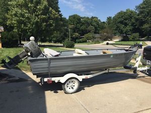 1977 Crestliner
