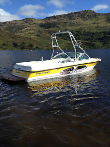 Mastercraft Xstar Wakeboad boat bow rider ski