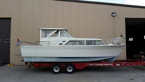 1974 Chris Craft Commander