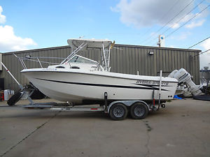 1993 Hydra-Sports 2300WA