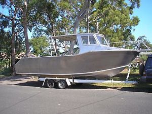 8.5m Aluminium Boat