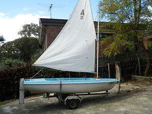 Yacht 14ft Fibreglass