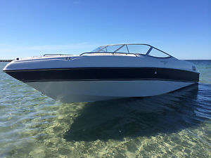 1996 Four Winns 240 Horizon