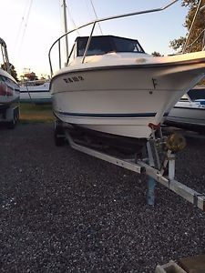 1998 bayliner trophy walkaround 2352