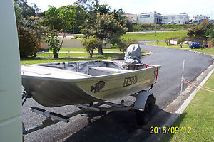 tinnie 3.4 9.9yamaha 4stroke(no trailer)