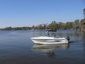 2008 Hydra-Sports 202DC
