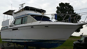 1988 Chris Craft 372 Catalina DC