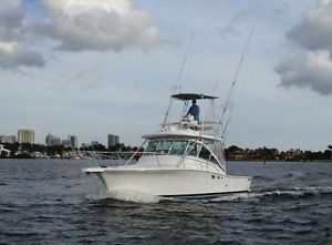 2003 Luhrs 320 Open