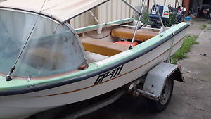 3.5 Metre Fibreglass Runabout Boat