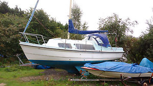 Kent 8 meter yacht, diesel sailing boat 27 foot long triple keel no reserve