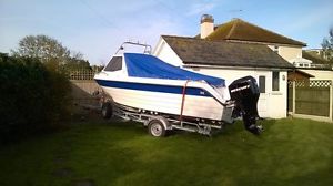 WARRIOR 175 FAST FISHING BOAT, 100 FOURSTROKE MERCURY, SNIPE/BRAMBER TRAILER