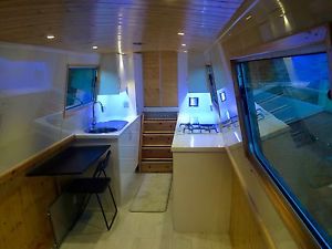 NARROW BOAT 48ft CRUISER STYLE  BUILT 2010