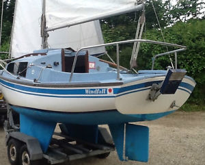 Hurley Silhouette Sailing Boat Yacht