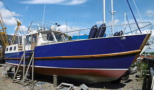 De Groot 40FT `liveaboard` Seagoing, Twin engine, Steel motor boat..............