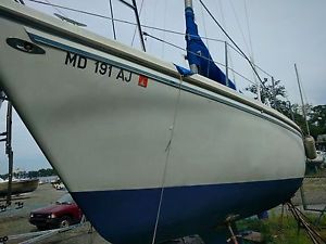 1981 Catalina 30 Ready to Sail
