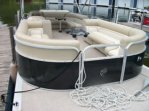 2012 Cypress Cay Cabana 250