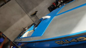 SKI BOAT 17 FT  REAR MOUNT 351