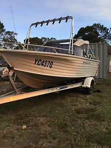 Quintrex Bow rider 500 Freedom Sport