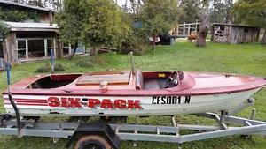 Holden Speed Ski Boat Fibreglass Clinker, Adjustable Galvanised tilt trailer