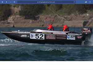 Barracuda 18ft raceboat ocr ready to race like phantom ring 70% carbon fibre
