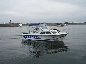 Fibreglass 19' Cabin Cruiser Fishing Boat with 2000 115HP Yamaha