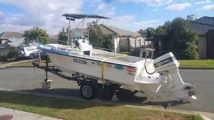 19ft Center Console Fishing Boat $10k or 12k swaps